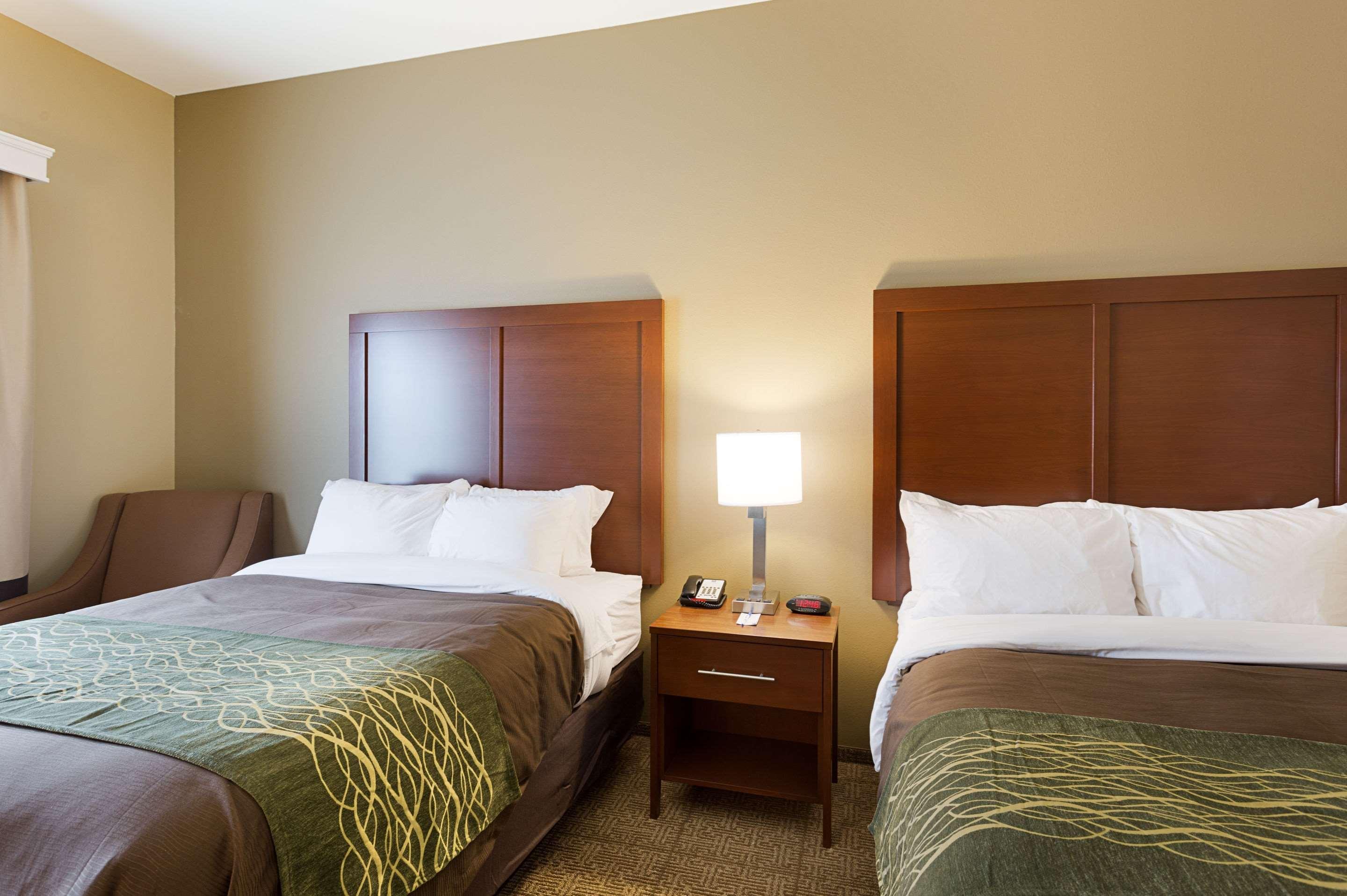 Comfort Inn & Suites Закарі Екстер'єр фото