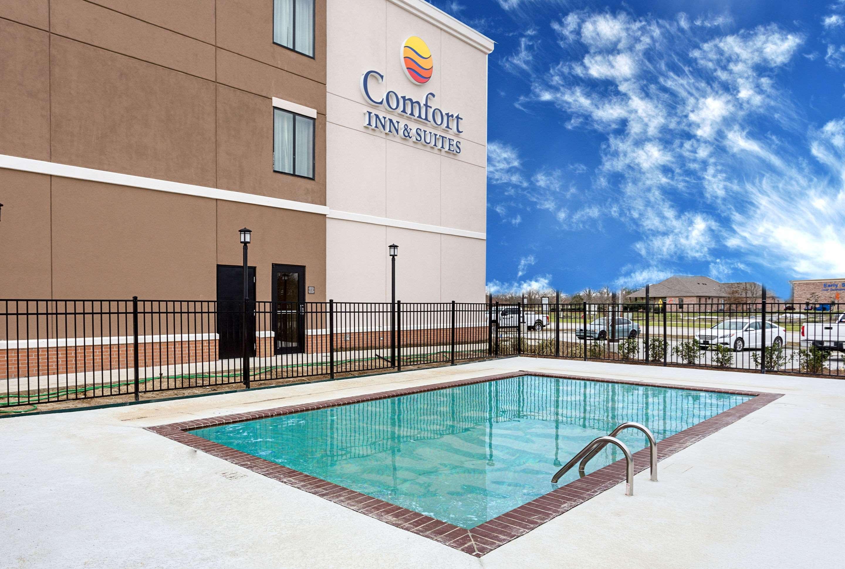 Comfort Inn & Suites Закарі Екстер'єр фото
